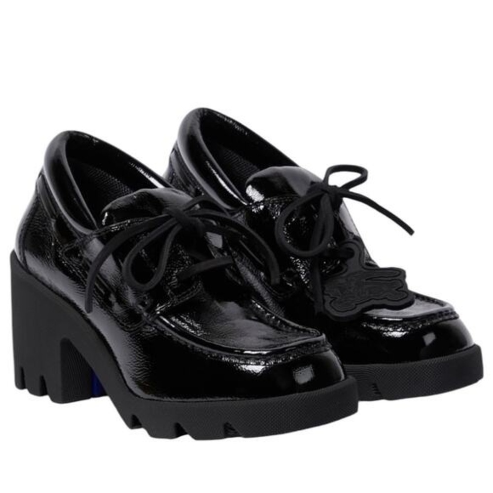 BURBERRY Stride Black Leather Loafers size 40